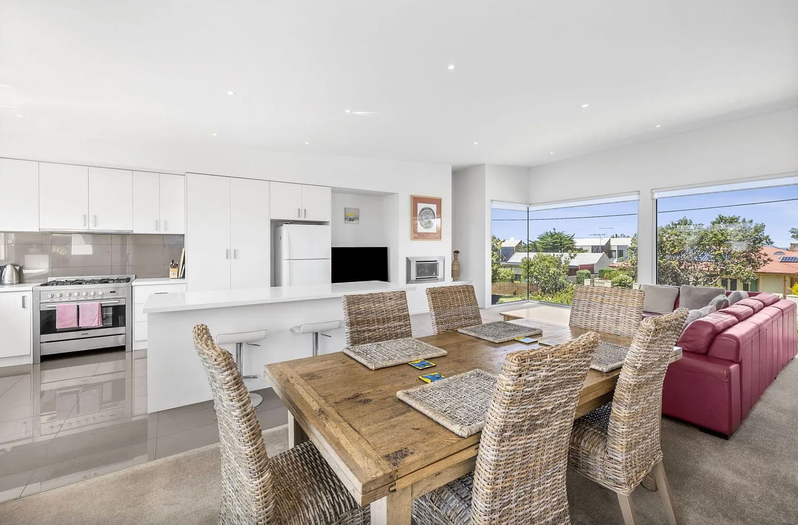 Furnished 3 Bedroom House in Torquay