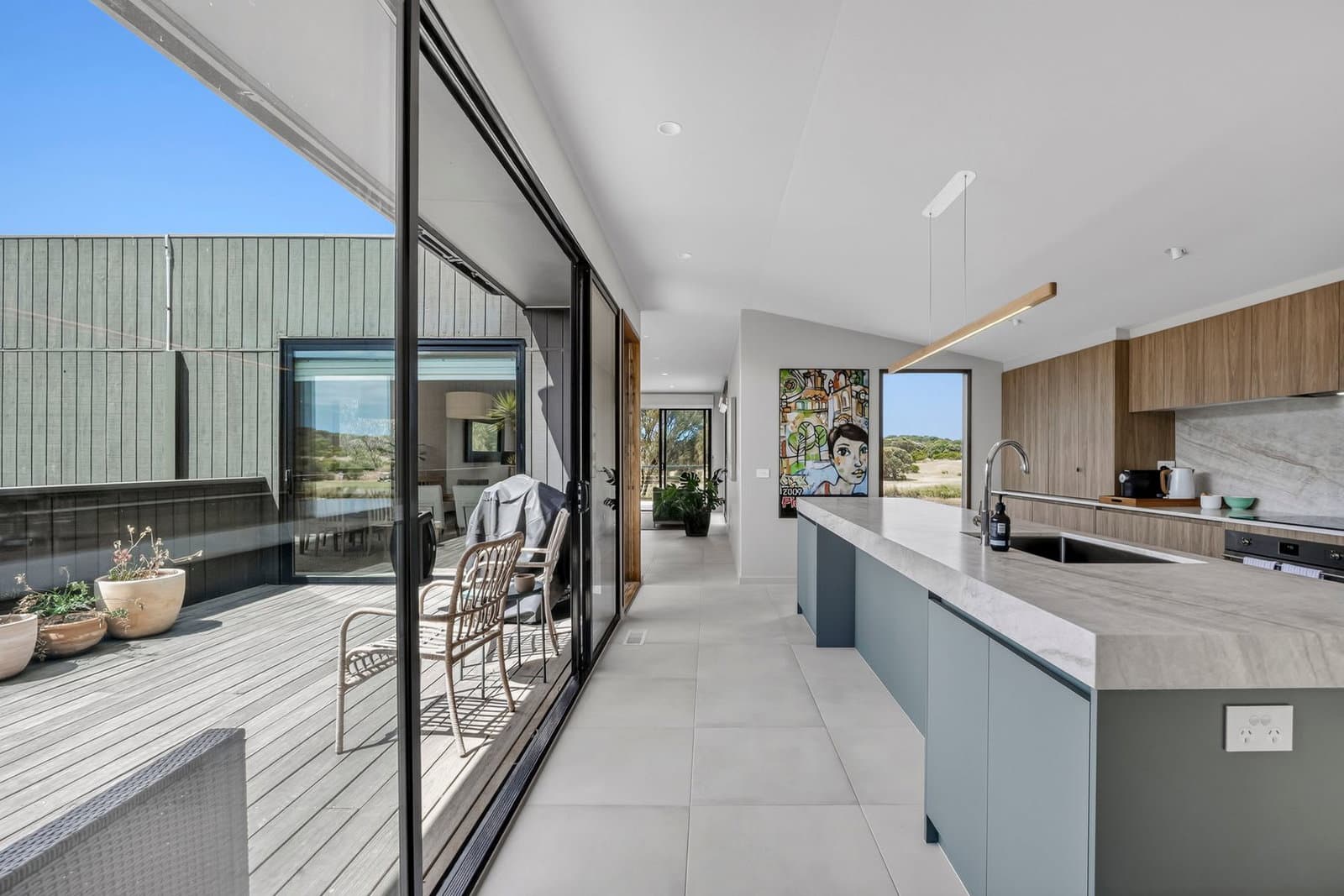 Furnished 6 Bedroom House in Torquay