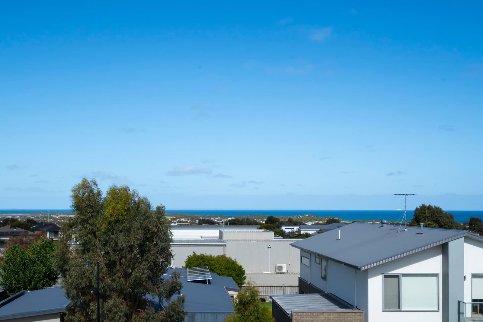 Furnished 2 Bedroom Apartment in Torquay