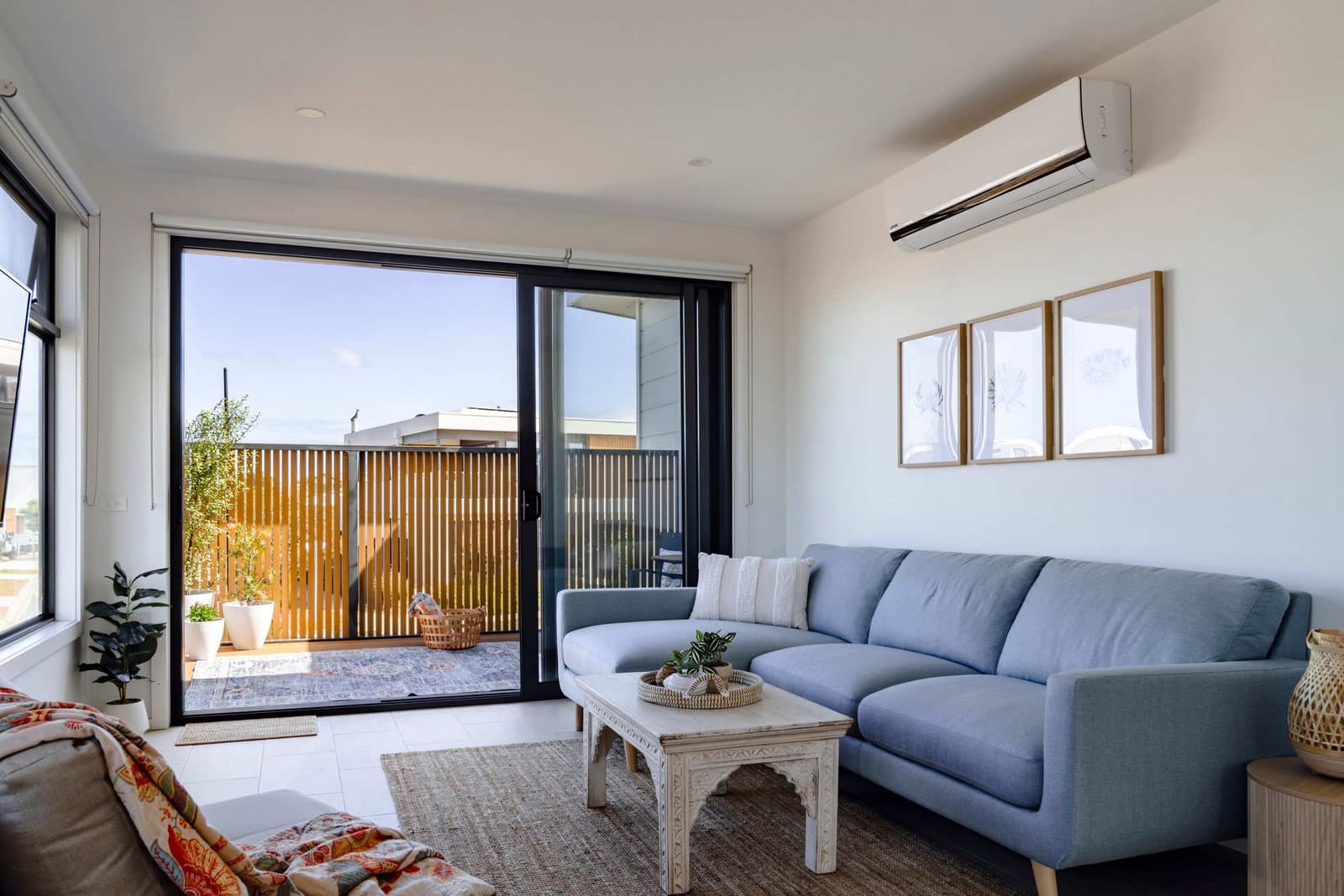 Furnished 2 Bedroom Apartment in Torquay