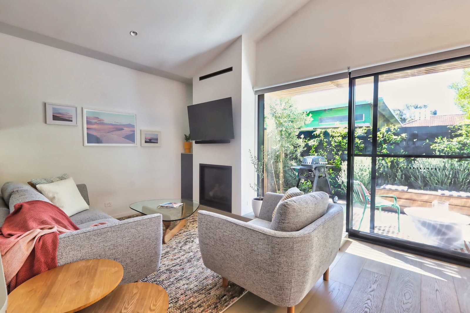 Furnished 2 Bedroom Apartment in Ocean Grove