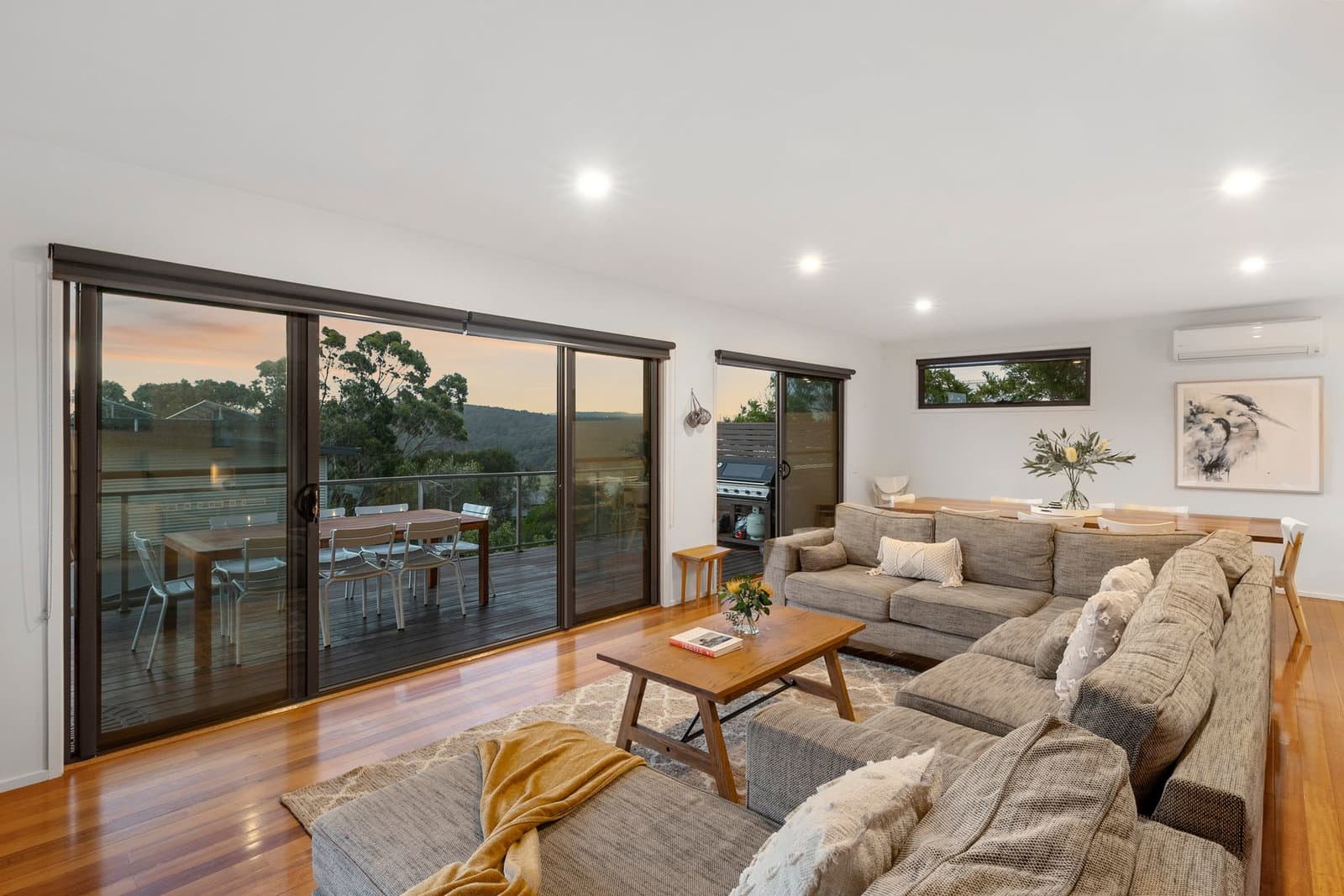 Furnished 4 Bedroom House in Aireys Inlet