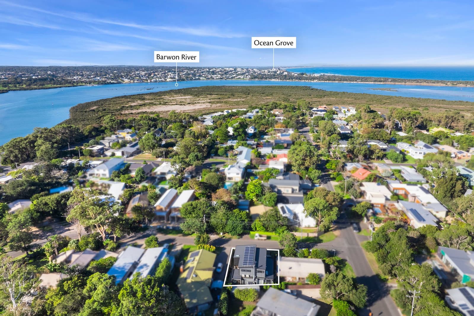 Furnished 4 Bedroom House in Barwon Heads
