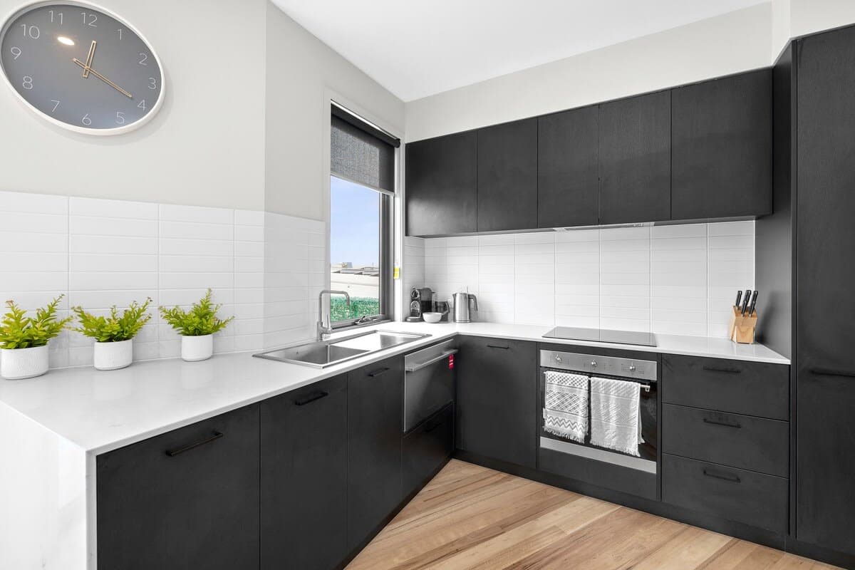 Furnished 3 Bedroom House in Torquay