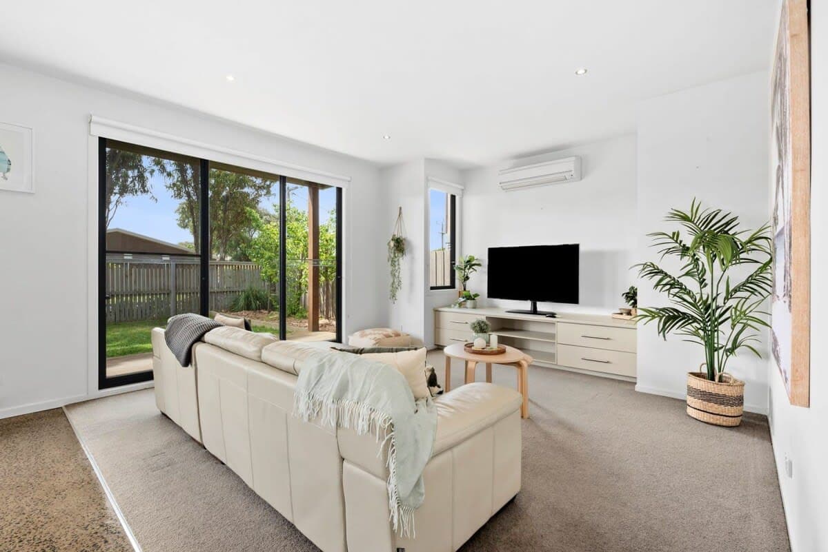 Furnished 4 Bedroom House in Barwon Heads
