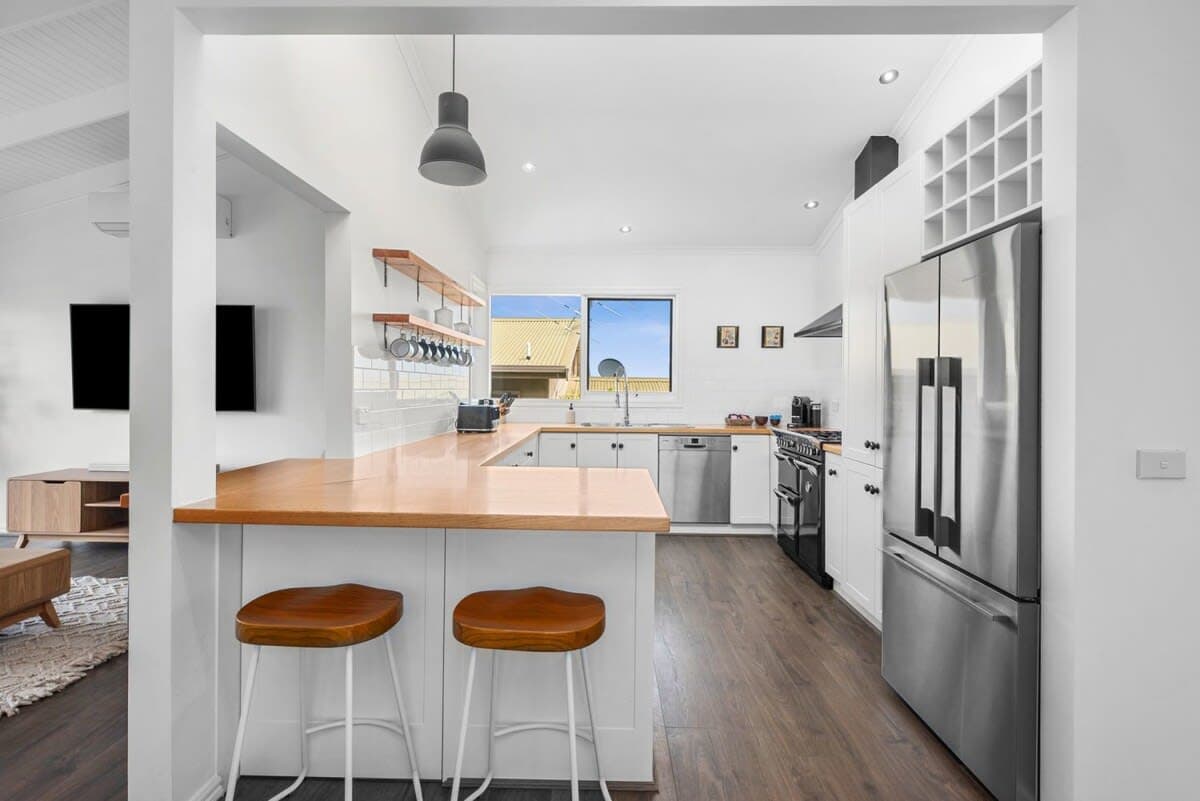 Furnished 4 Bedroom House in Ocean Grove