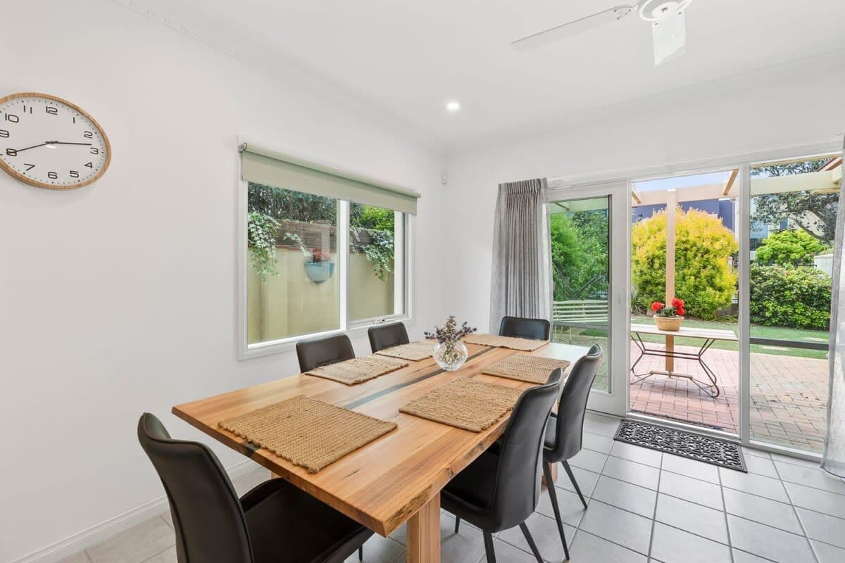 Furnished 3 Bedroom House in Torquay