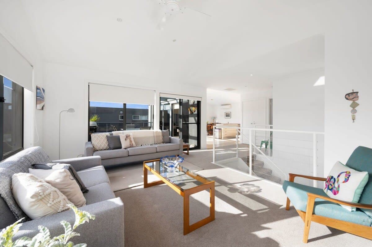 Furnished 3 Bedroom House in Torquay