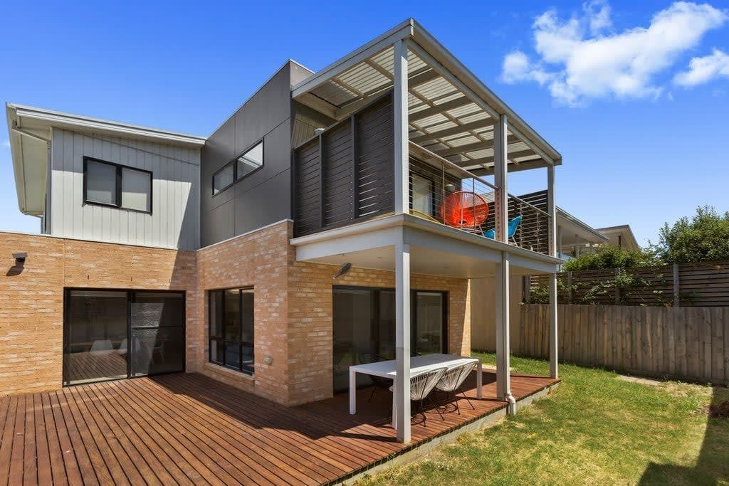 Furnished 4 Bedroom House in Indented Head