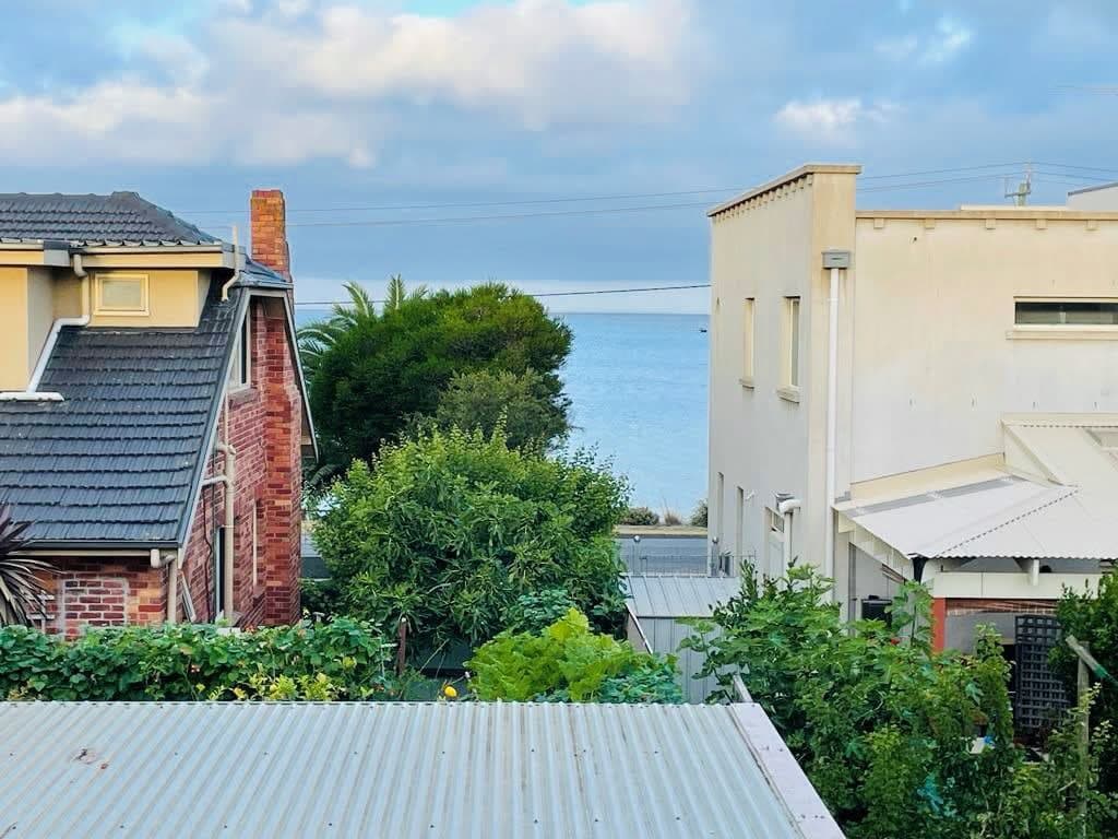 Furnished 4 Bedroom House in Indented Head