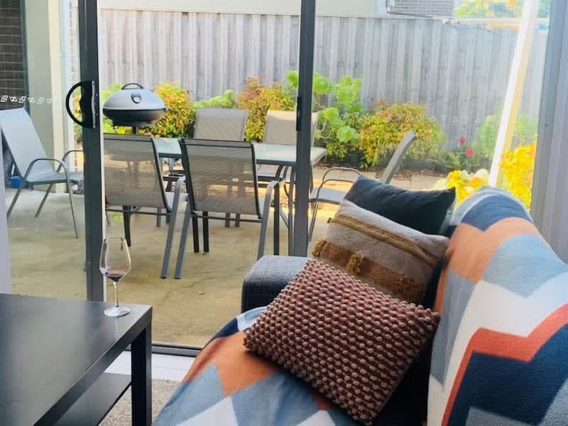 Furnished 3 Bedroom Rental in St Leonards