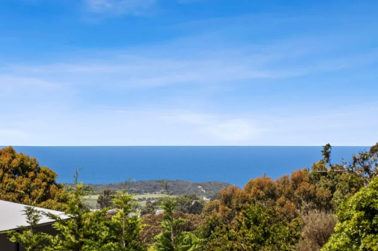 Furnished 6 Bedroom House in Jan Juc