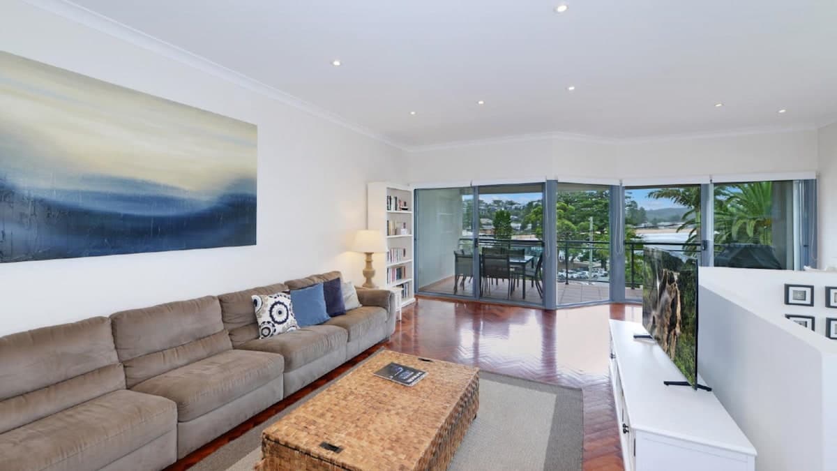 Furnished 4 Bedroom House in Avoca Beach