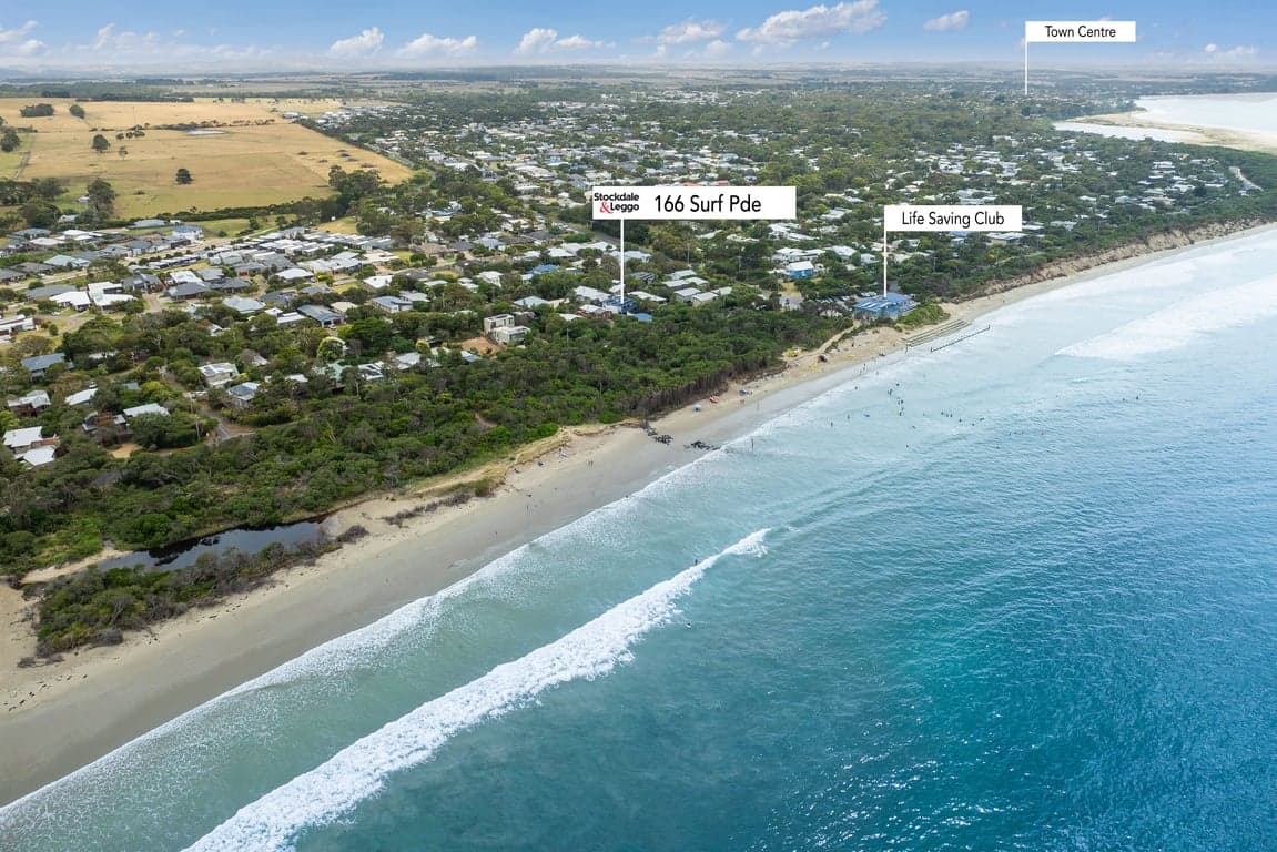 Furnished 6 Bedroom House in Inverloch