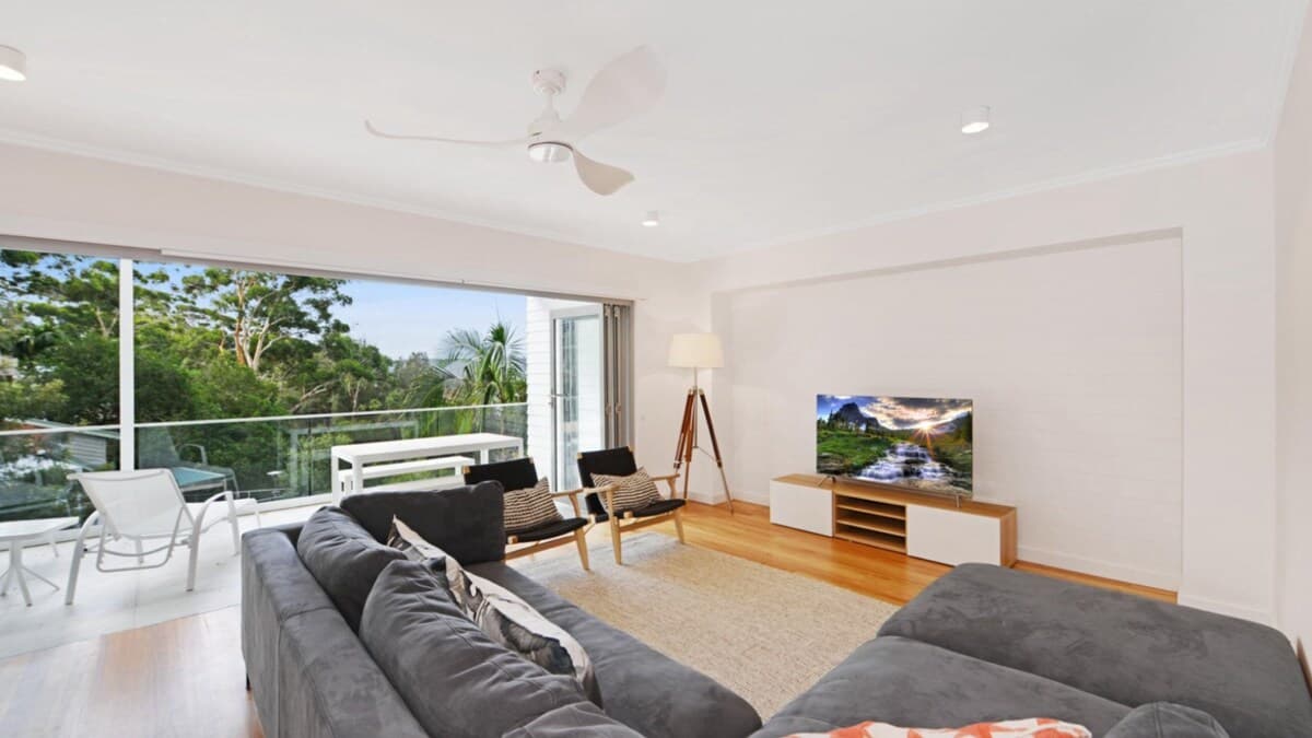 Furnished 3 Bedroom House in Avoca Beach