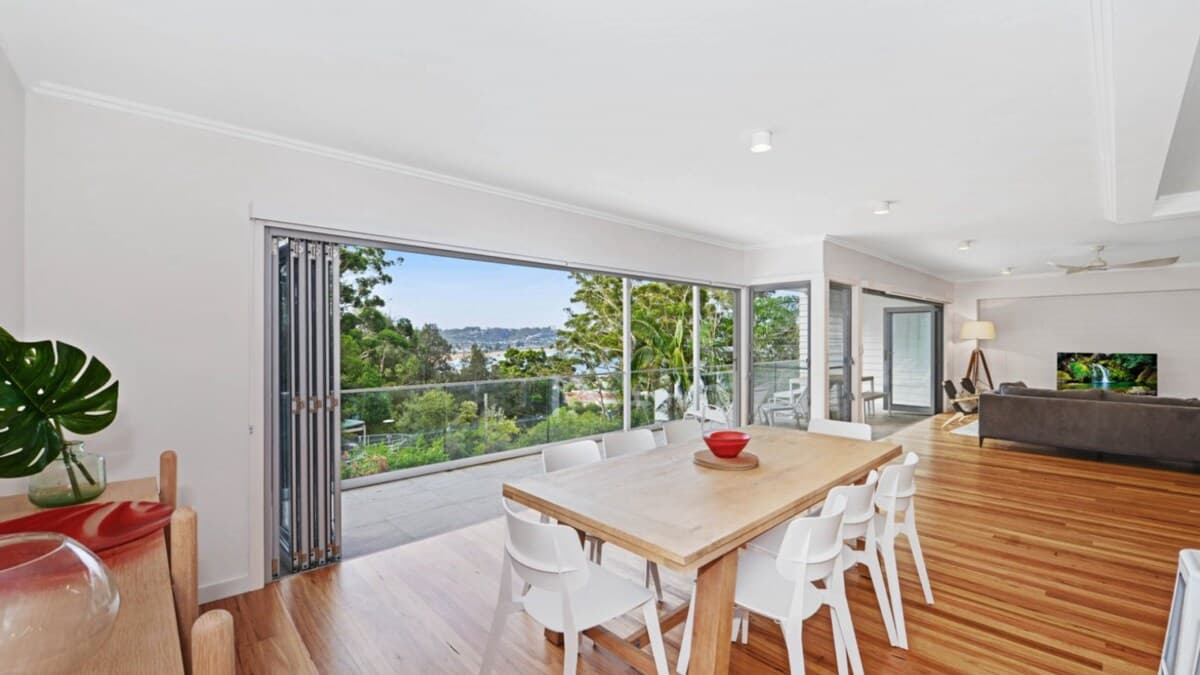 Furnished 3 Bedroom House in Avoca Beach