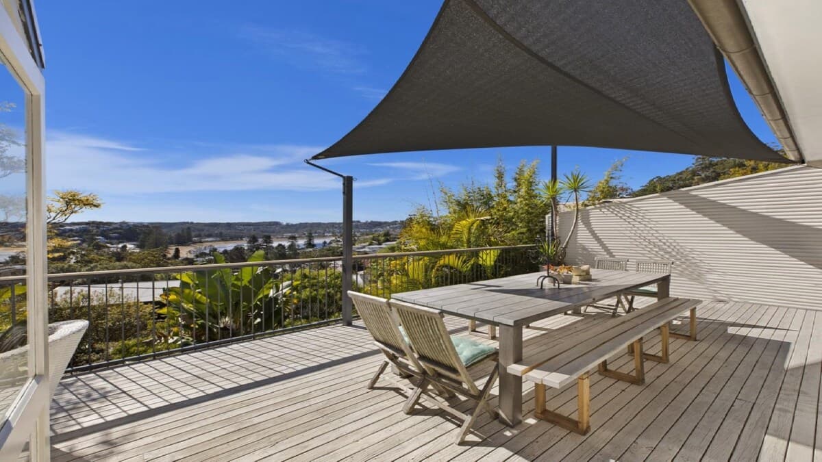 Furnished 4 Bedroom House in Avoca Beach