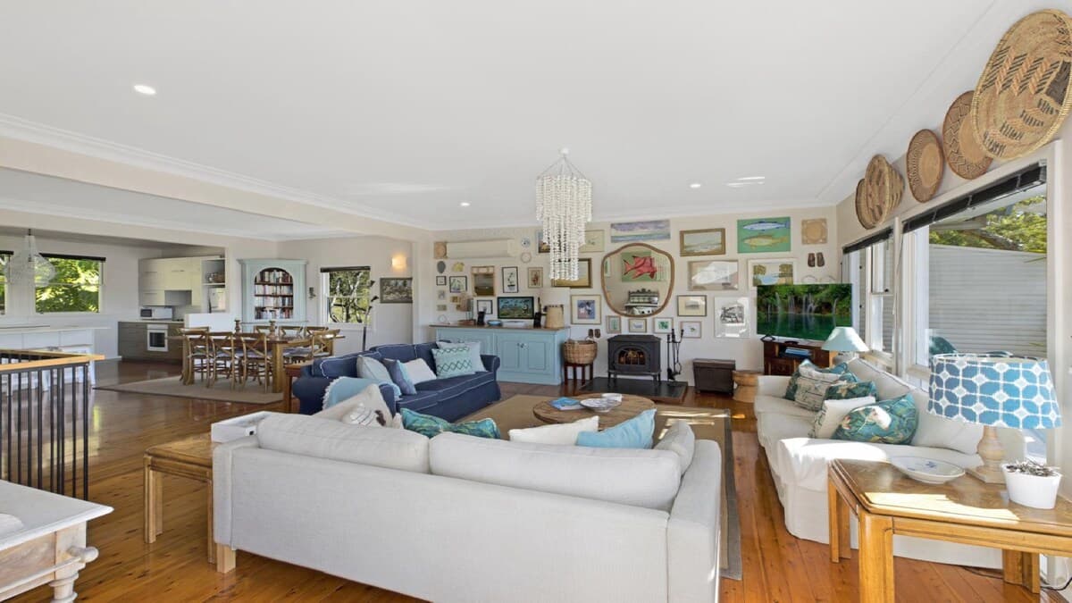 Furnished 4 Bedroom House in Avoca Beach