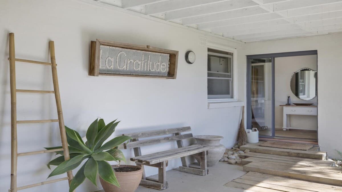 Furnished 4 Bedroom House in Avoca Beach