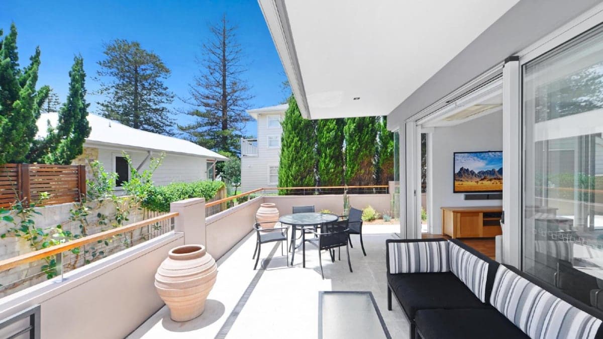 Furnished 3 Bedroom House in Avoca Beach