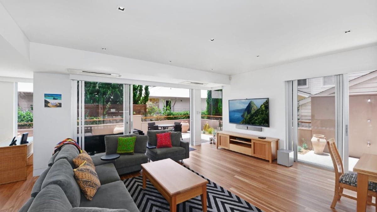 Furnished 3 Bedroom House in Avoca Beach