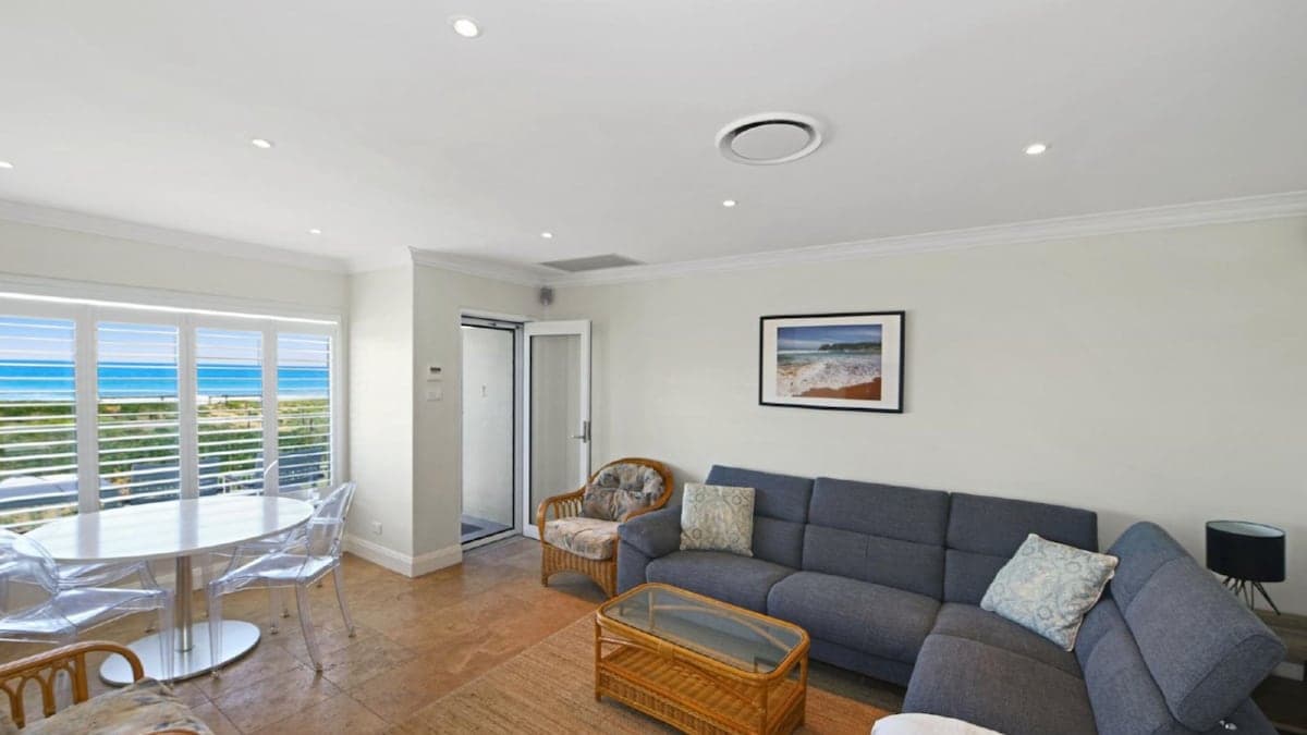 Furnished 2 Bedroom House in Avoca Beach