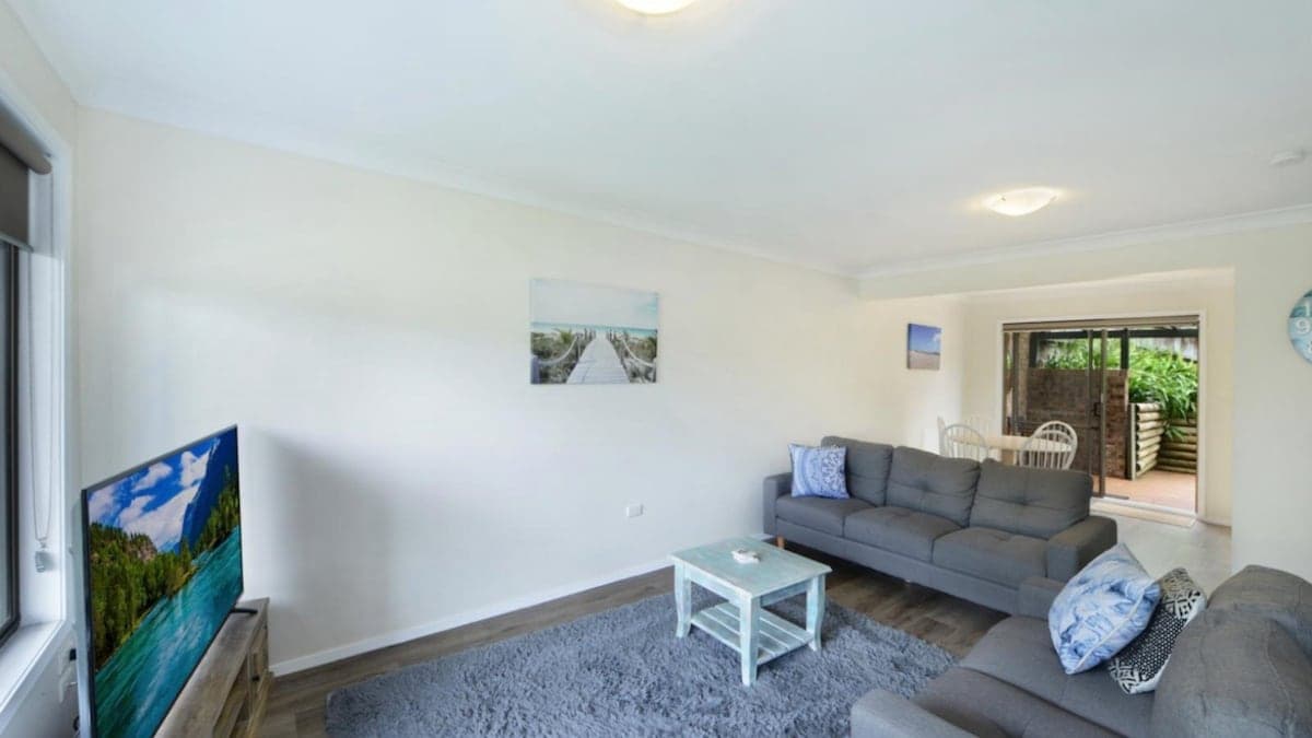 Furnished 3 Bedroom House in Avoca Beach