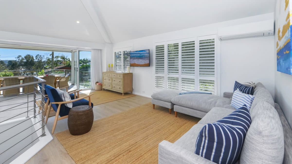 Furnished 4 Bedroom House in Avoca Beach