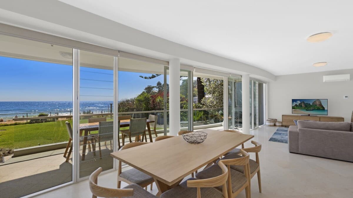Furnished 3 Bedroom House in Avoca Beach