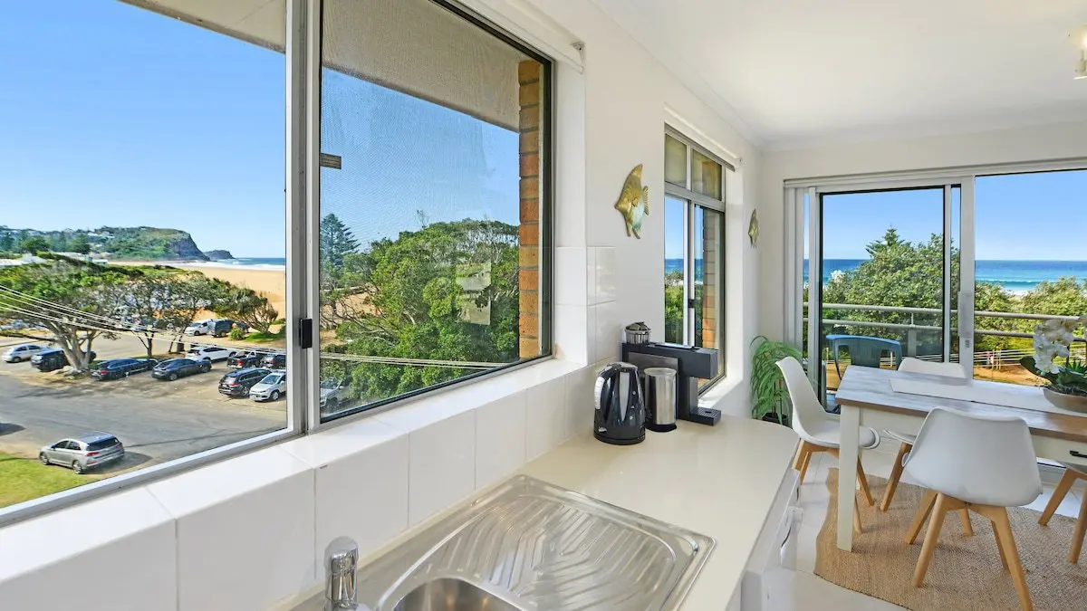 Furnished 2 Bedroom House in Avoca Beach