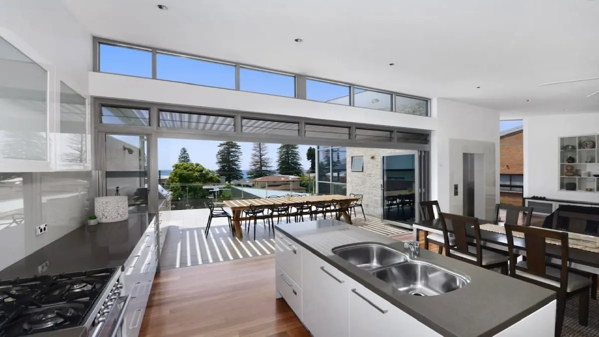 Furnished 5 Bedroom House in Avoca Beach