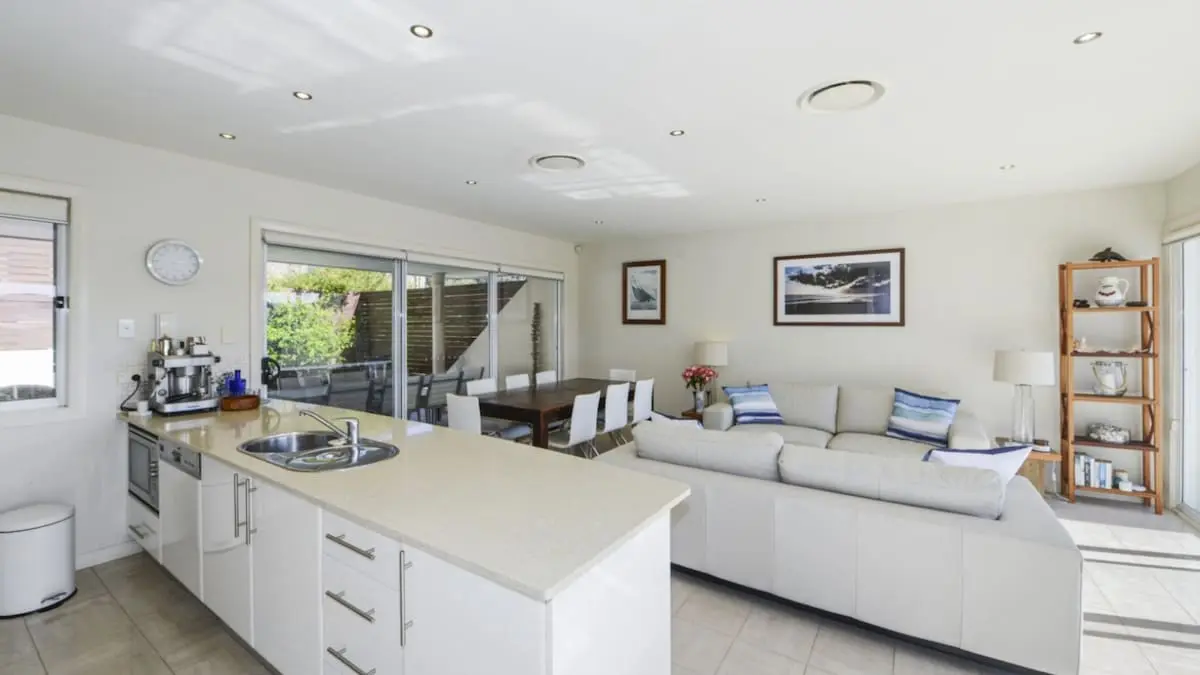 Furnished 3 Bedroom House in Avoca Beach