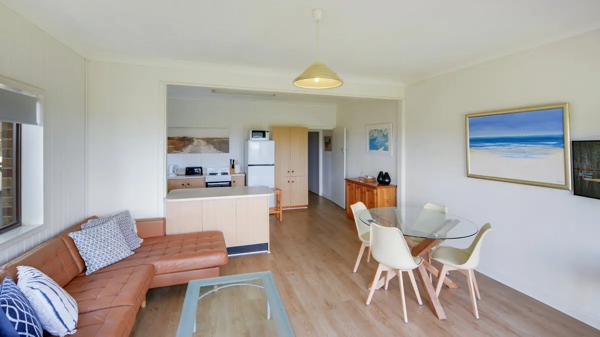 Furnished 2 Bedroom House in Avoca Beach