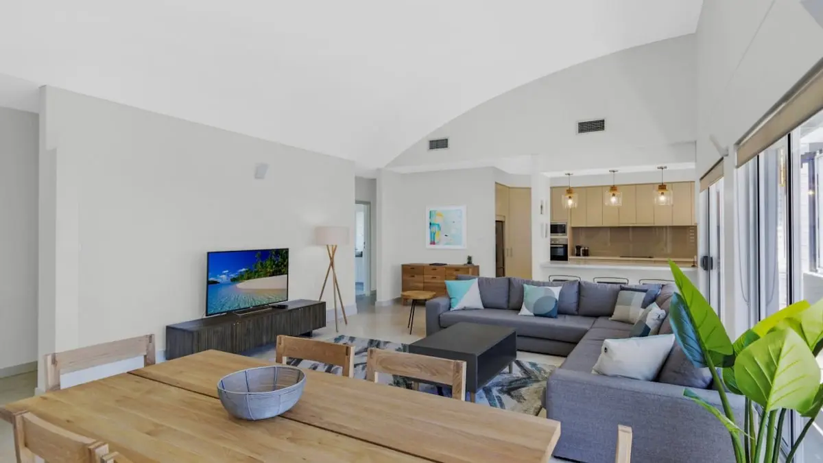 Furnished 3 Bedroom House in Avoca Beach
