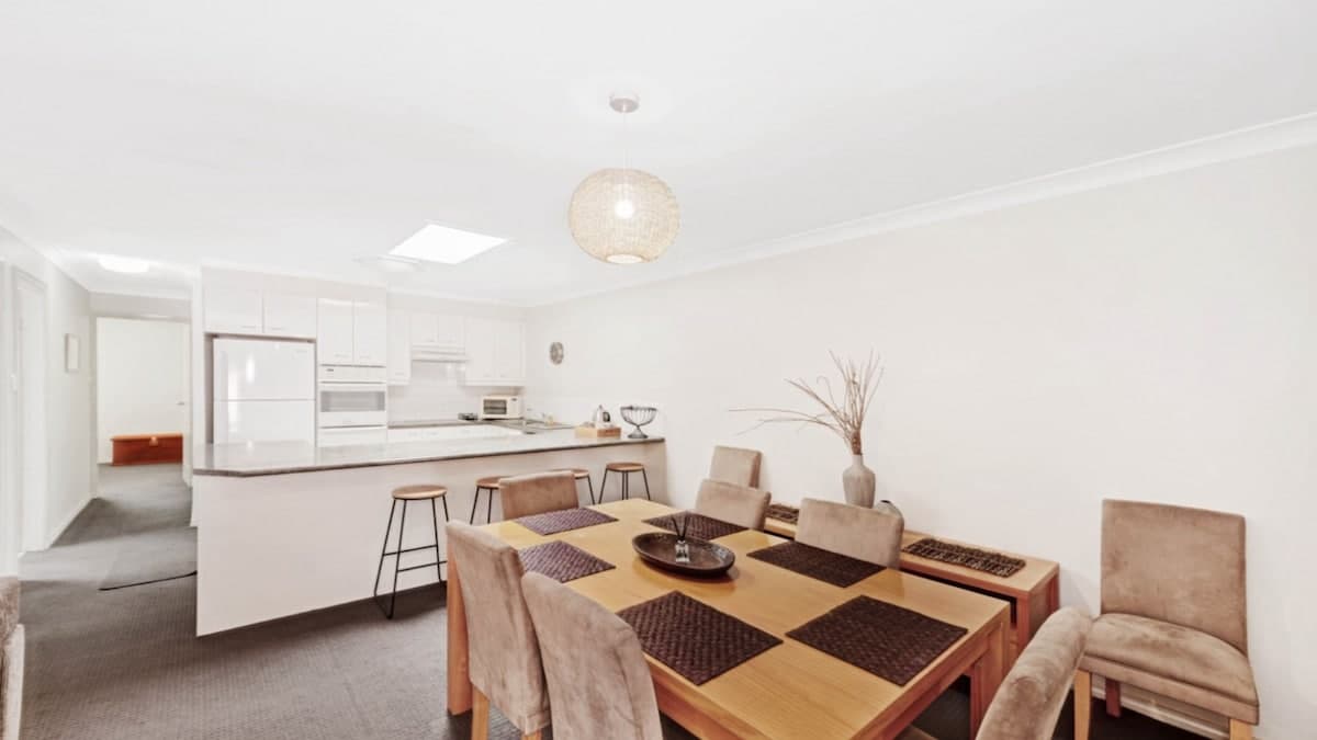Furnished 2 Bedroom House in Kincumber