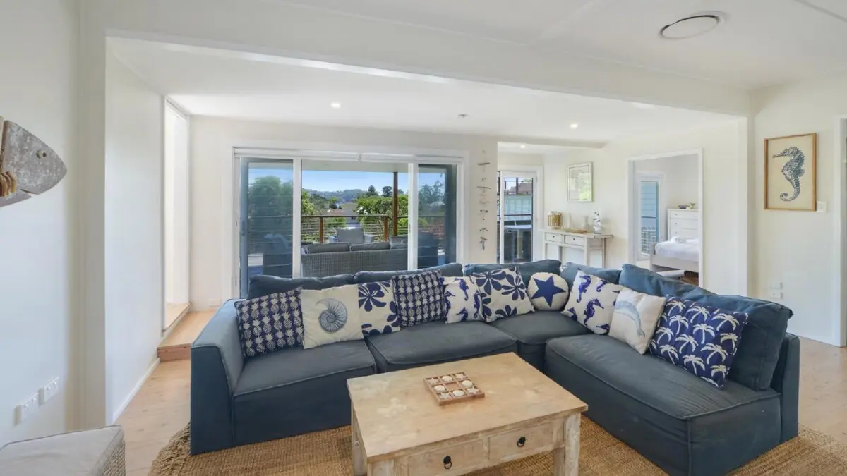 Furnished 4 Bedroom House in Avoca Beach