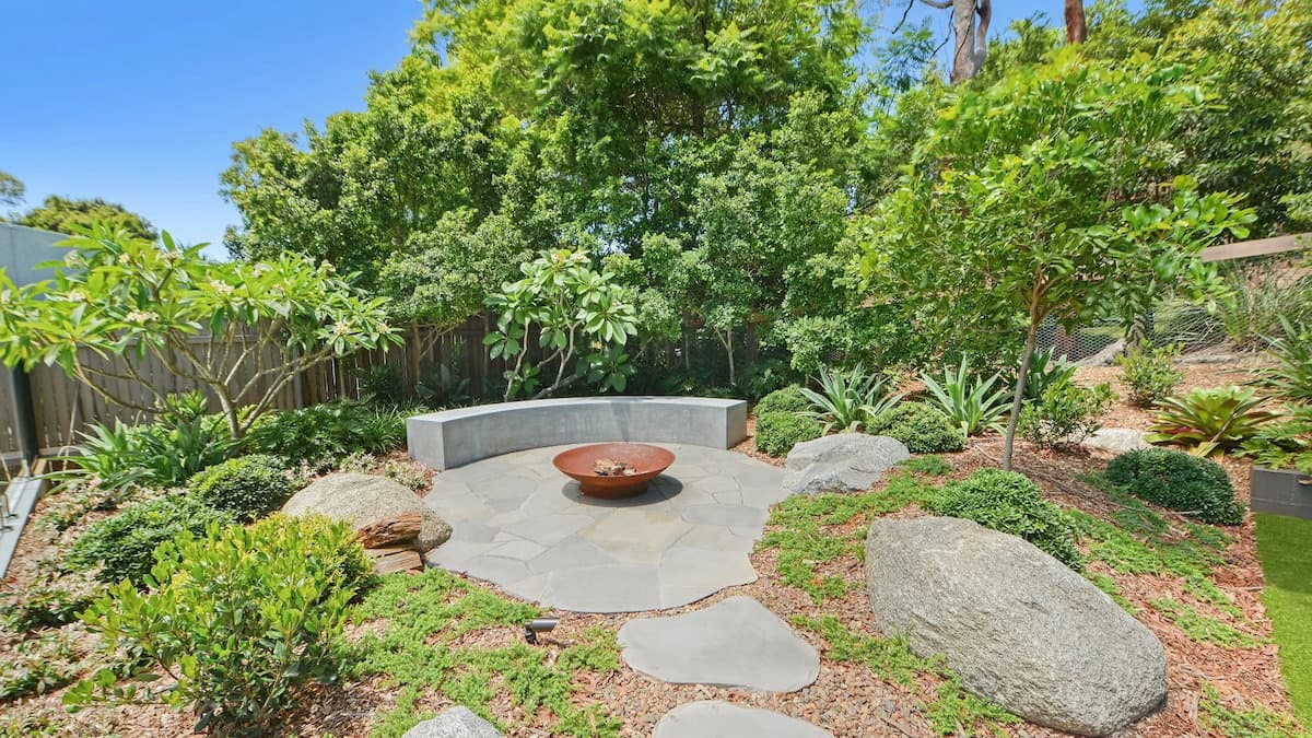 Furnished 3 Bedroom House in MacMasters Beach
