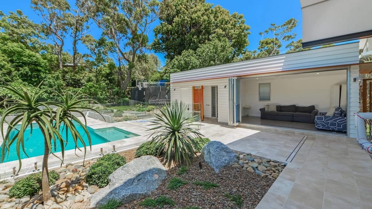 Furnished 3 Bedroom House in MacMasters Beach