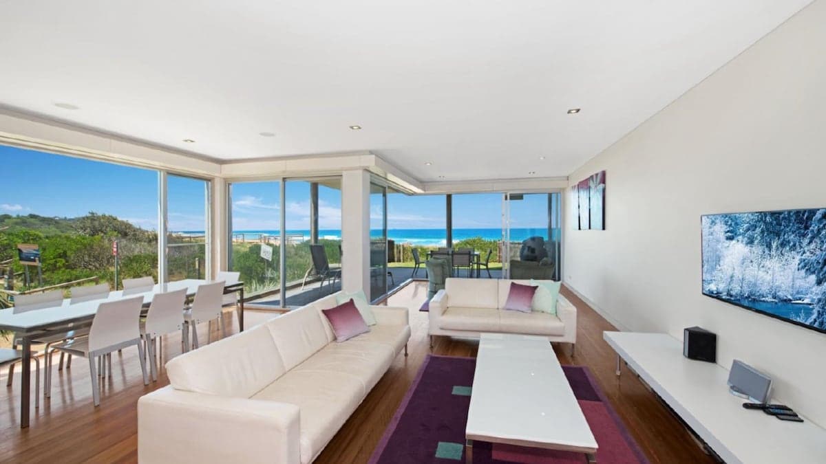 Furnished 3 Bedroom House in Wamberal