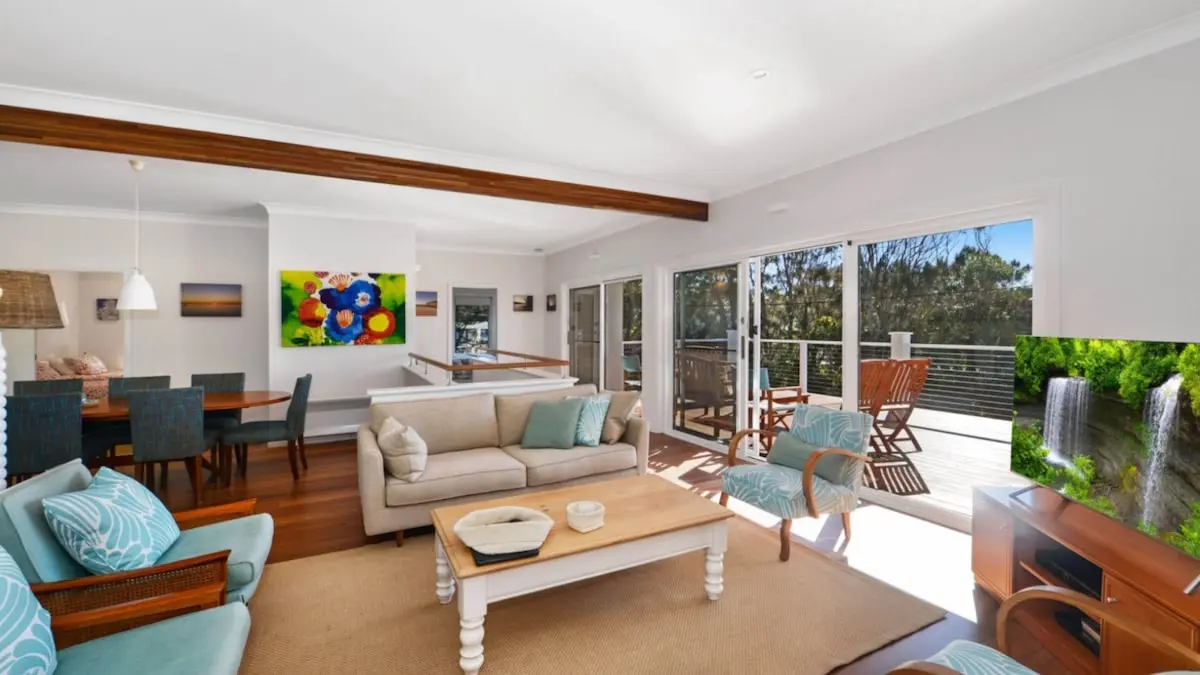 Furnished 5 Bedroom House in Avoca Beach