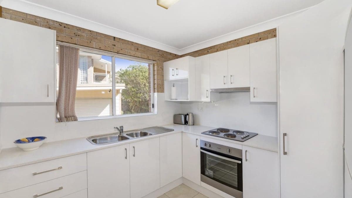 Furnished 2 Bedroom House in Copacabana