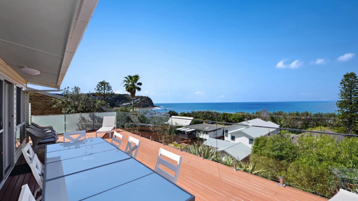 Furnished 4 Bedroom House in Copacabana
