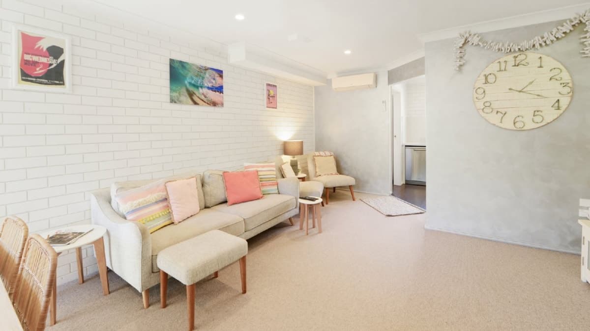 Furnished 2 Bedroom House in Copacabana