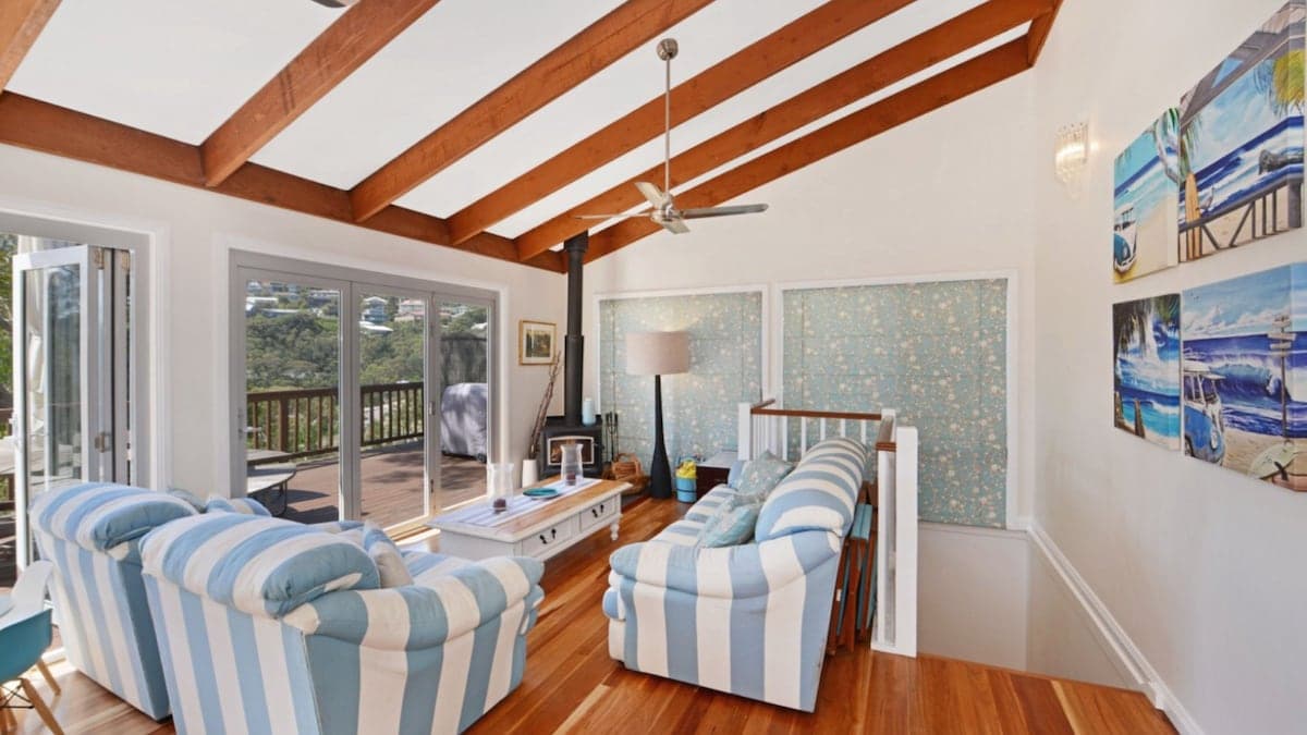 Furnished 5 Bedroom House in Copacabana