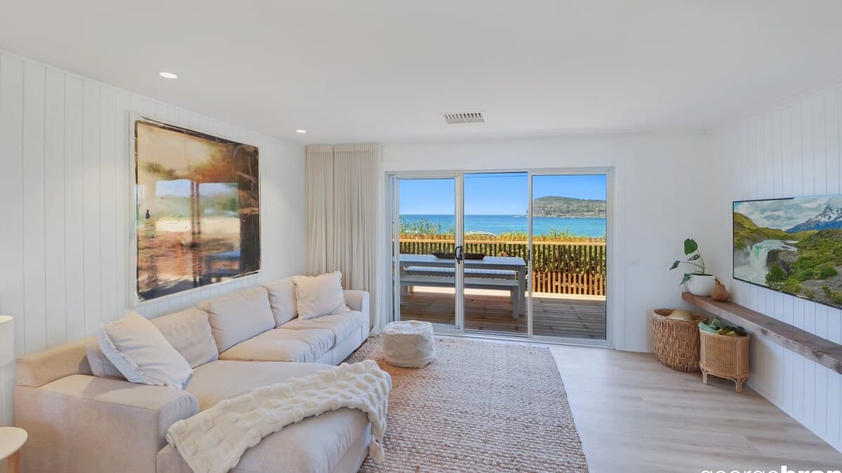 Furnished 4 Bedroom House in Copacabana