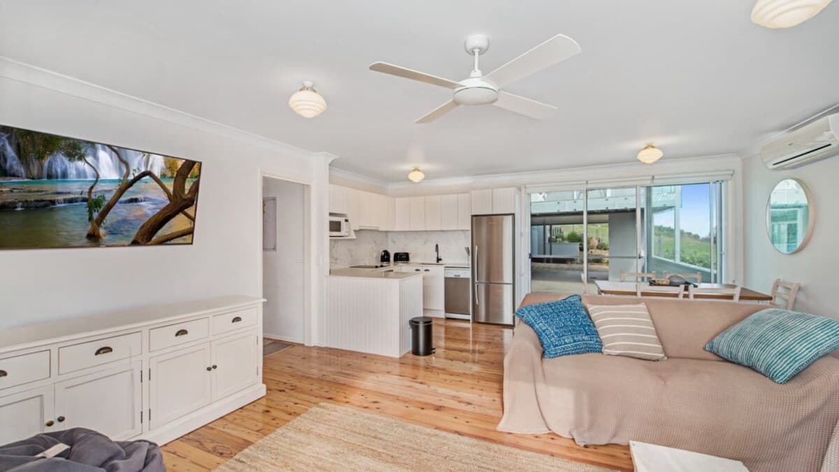 Furnished 3 Bedroom House in Copacabana