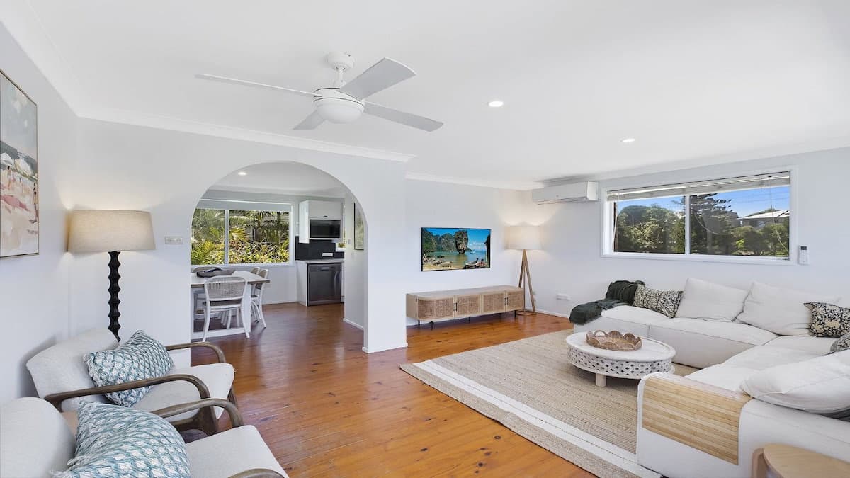 Furnished 5 Bedroom House in Copacabana