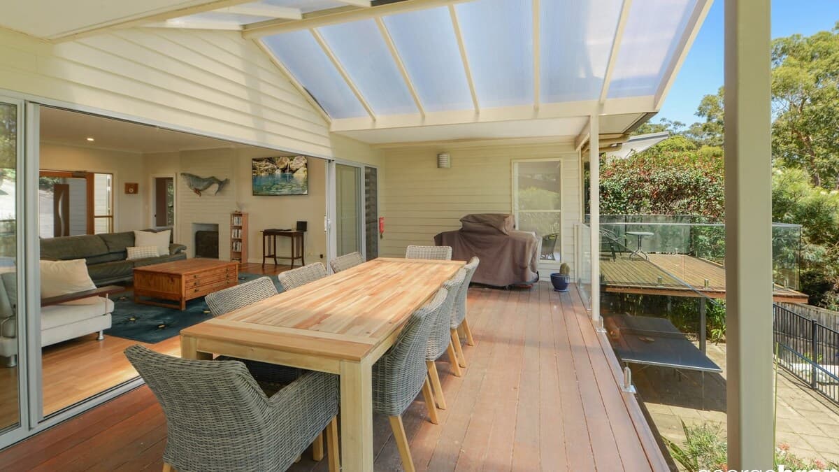 Furnished 4 Bedroom House in Avoca Beach