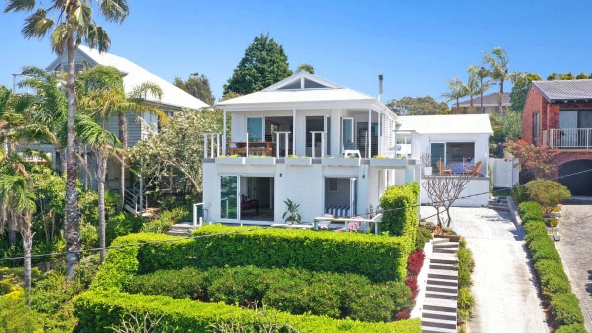 Furnished 4 Bedroom House in Copacabana