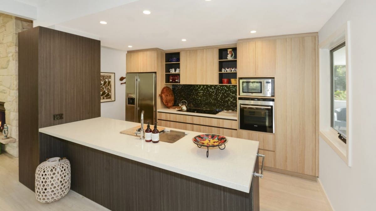 Furnished 3 Bedroom House in MacMasters Beach